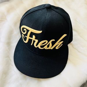 FRESH - Flat Brim Cap Hat